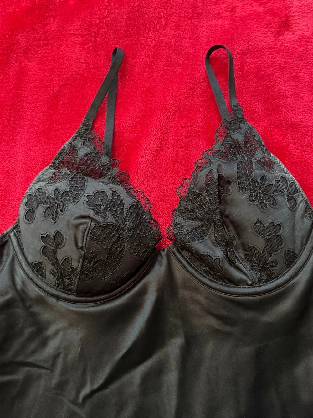 Victoria's Secret Black Satin Lace Underwire Slip Dress Chemise - Small